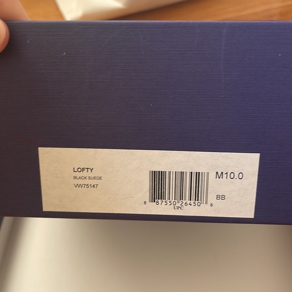 Lofty suede ankle boot - Picture 11 of 11